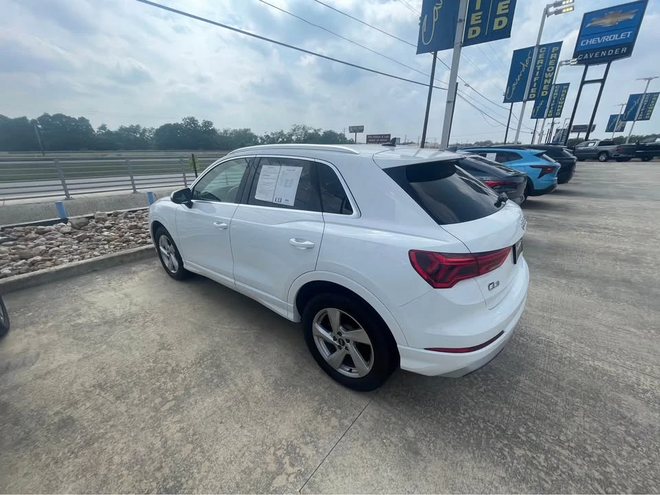 2021 Audi F3 Q3 - Image 7 of 8