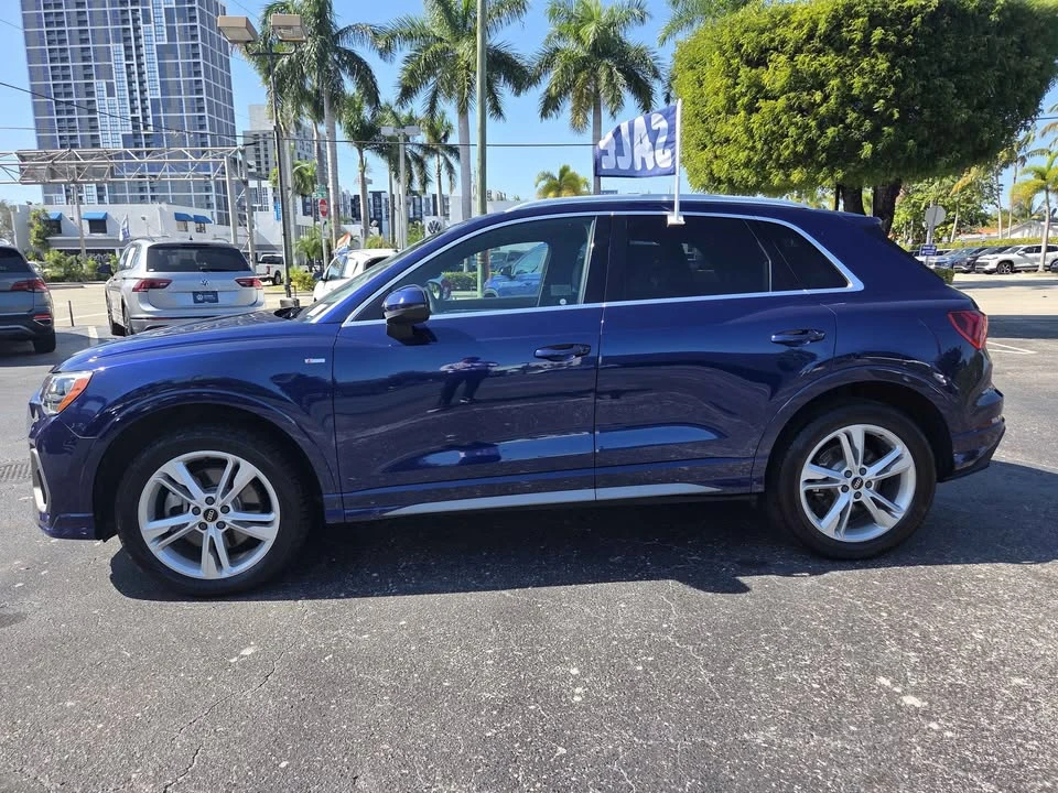 2021 Audi F3 Q3 - Image 2 of 14