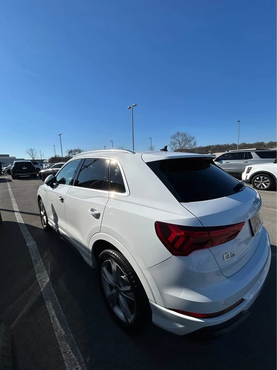 2021 Audi F3 Q3 - Image 4 of 7