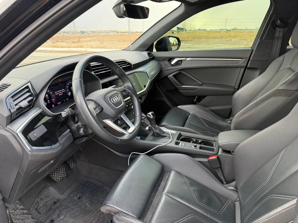 2021 Audi F3 Q3 - Image 8 of 10