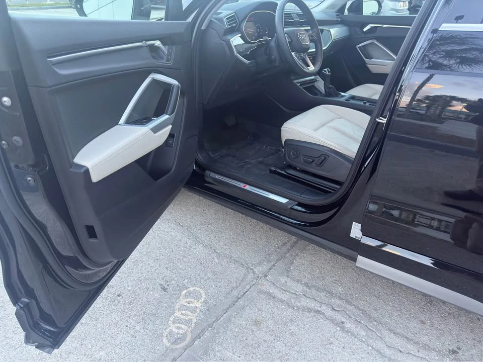 2021 Audi F3 Q3 - Image 6 of 15