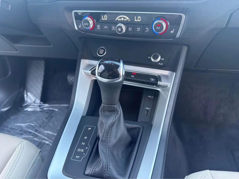 2021 Audi F3 Q3 - Image 10 of 15