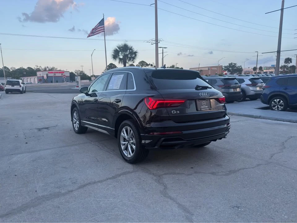 2021 Audi F3 Q3 - Image 4 of 15