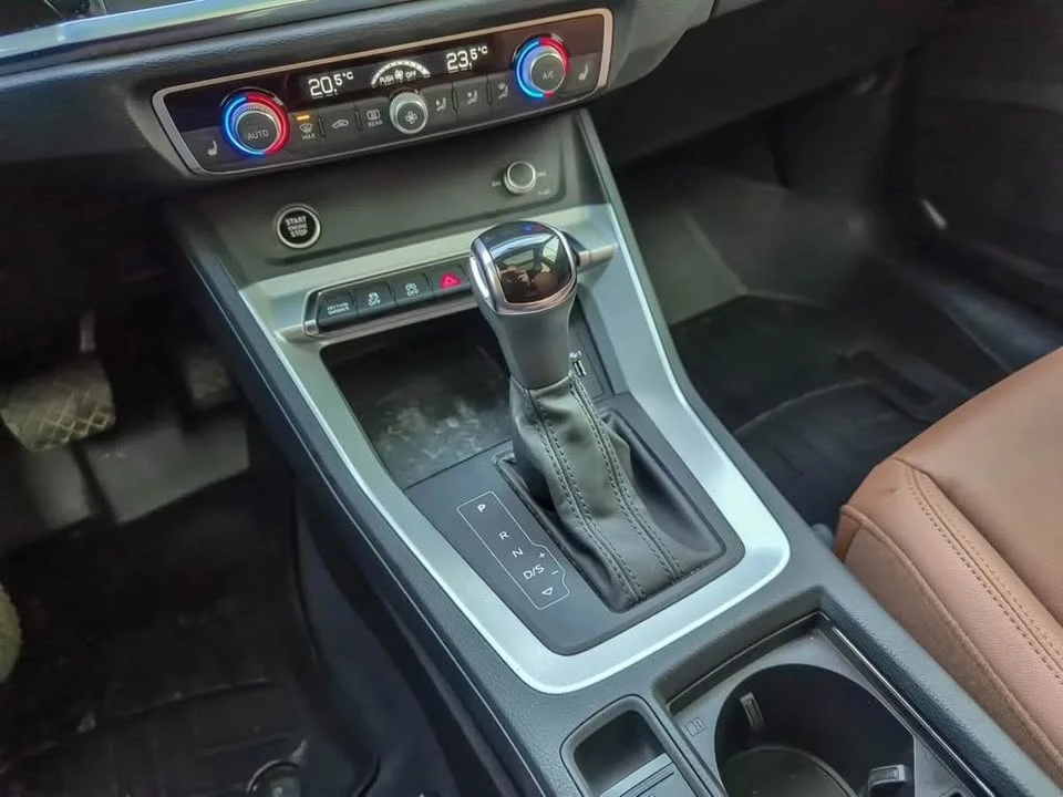 2021 Audi F3 Q3 - Image 13 of 16