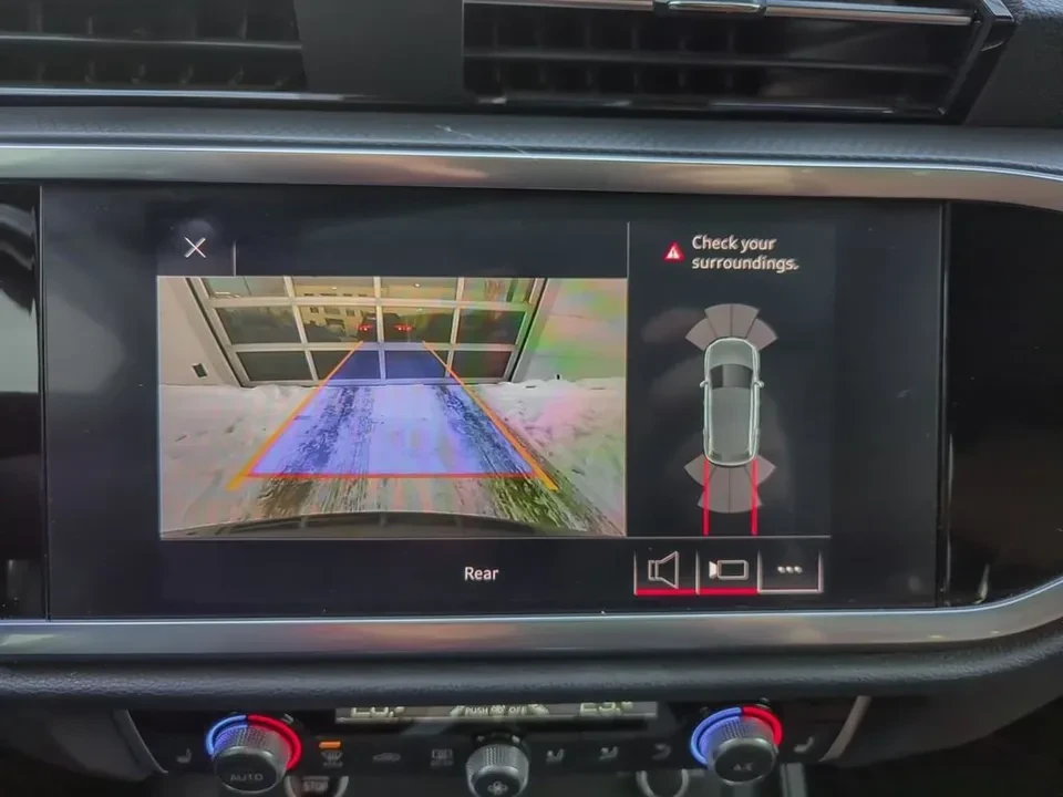 2021 Audi F3 Q3 - Image 12 of 17