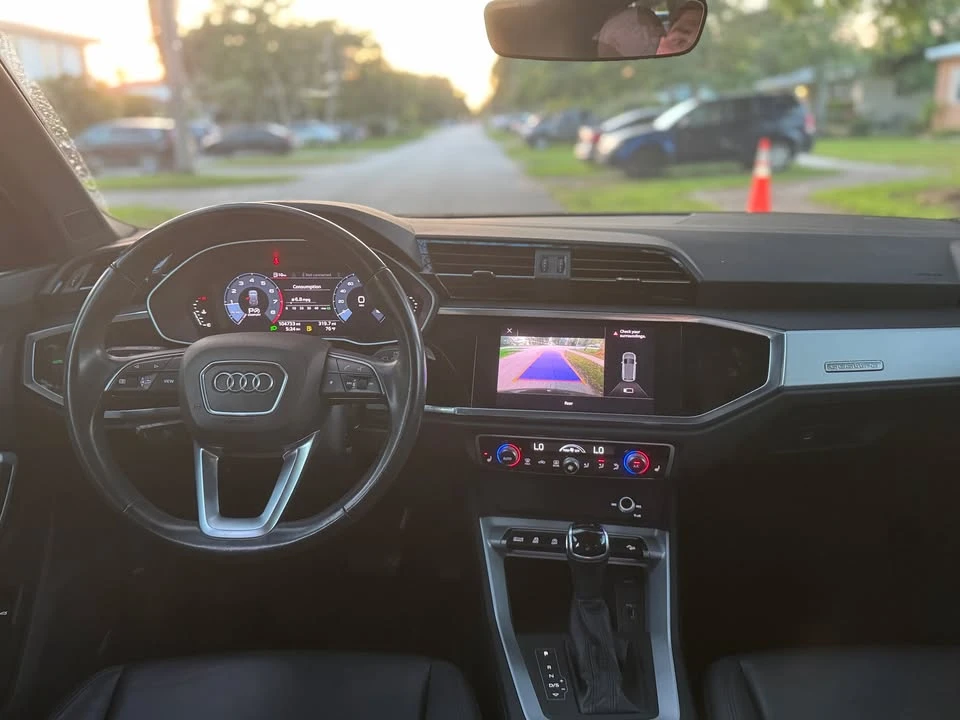 2021 Audi F3 Q3 - Image 11 of 13