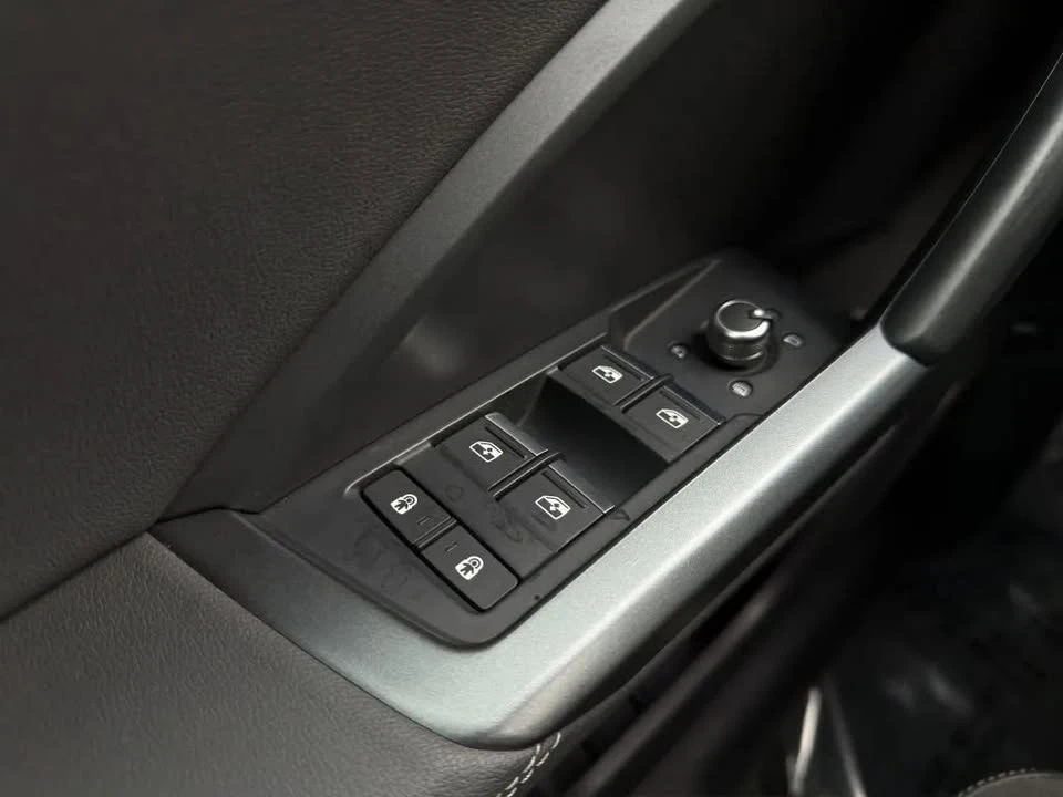 2021 Audi F3 Q3 - Image 9 of 18