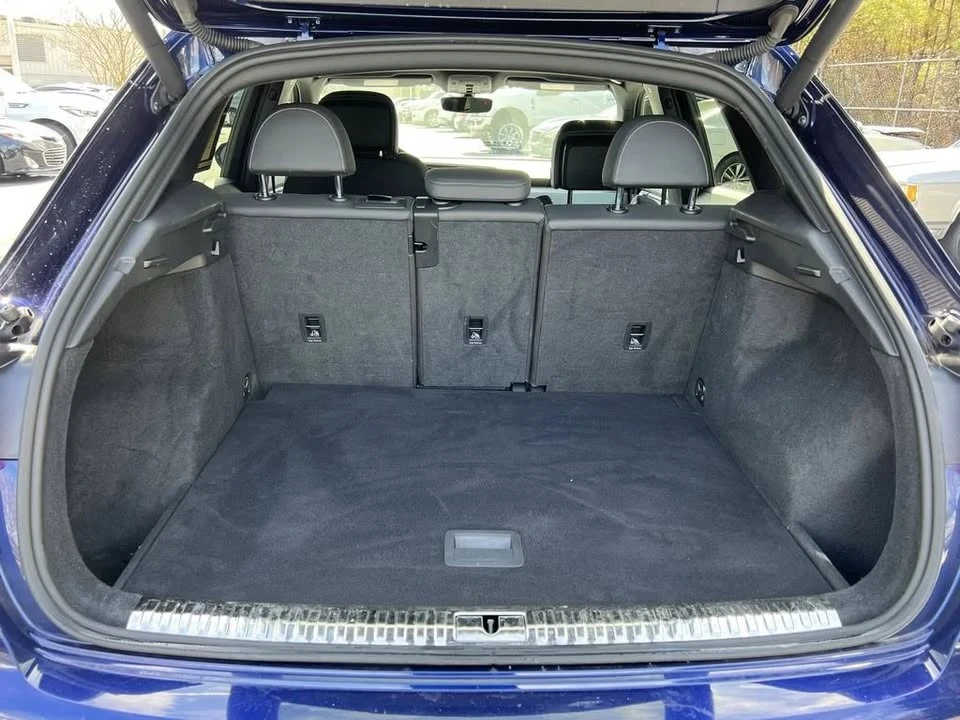 2021 Audi F3 Q3 - Image 4 of 8