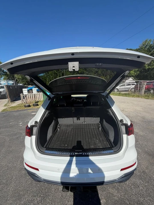 2021 Audi F3 Q3 - Image 15 of 18