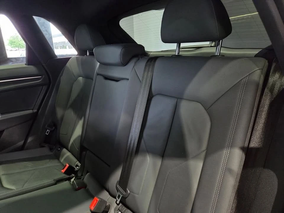 2021 Audi F3 Q3 - Image 12 of 20