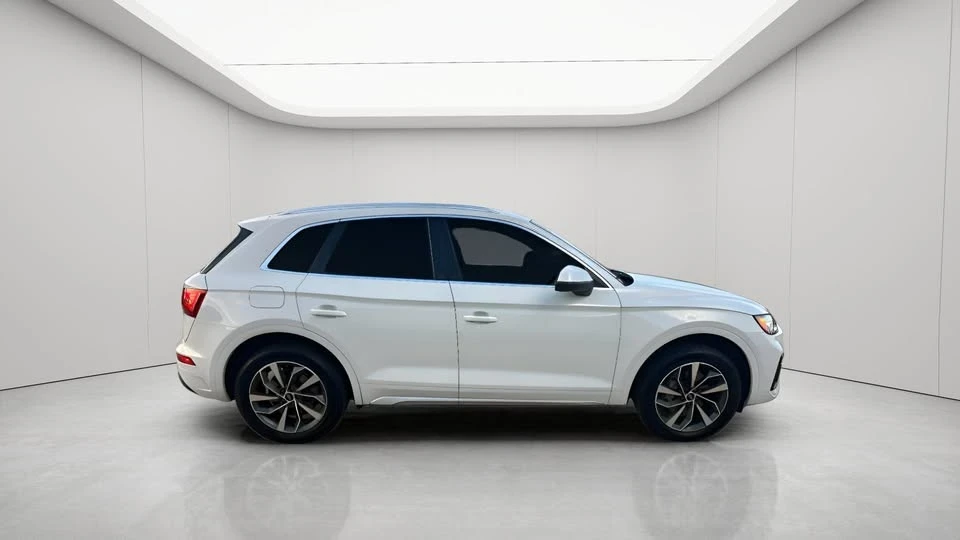 2021 Audi FY Q5 - Image 2 of 17