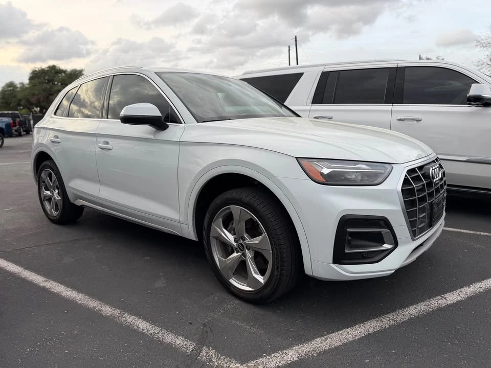 2021 Audi FY Q5 - Image 2 of 6