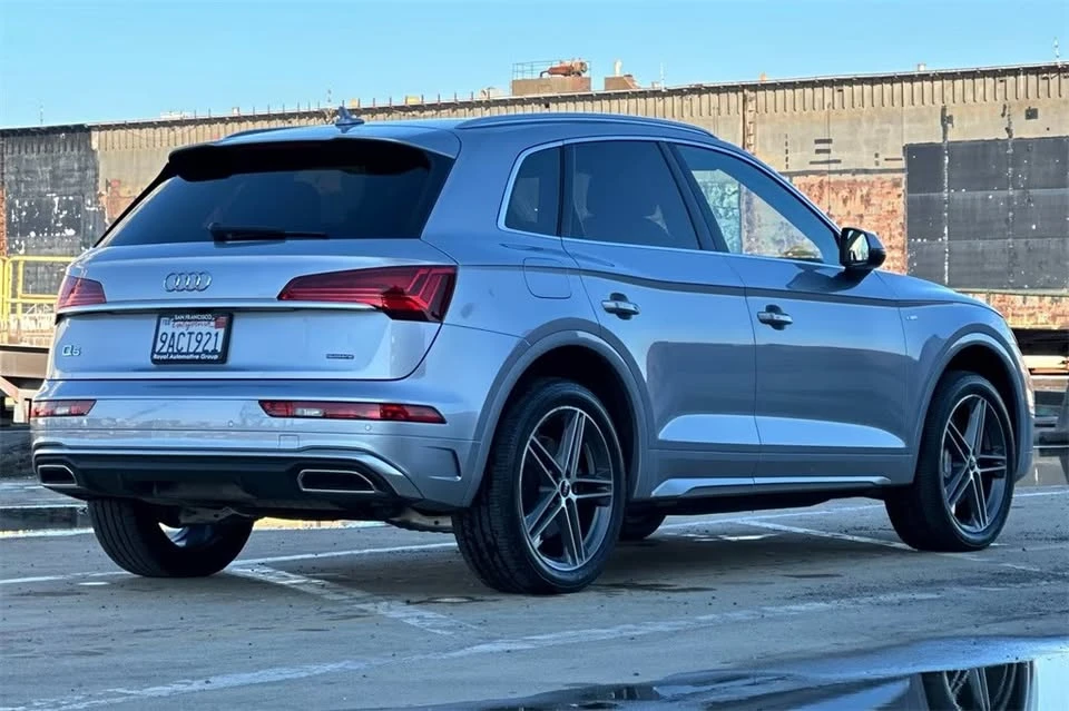 2021 Audi FY Q5 - Image 3 of 18