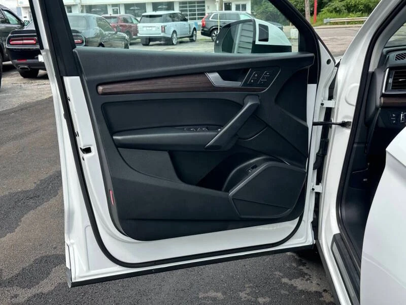 2021 Audi FY Q5 - Image 9 of 20