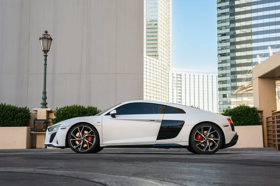 2021 Audi 4S R8 - Image 7 of 20