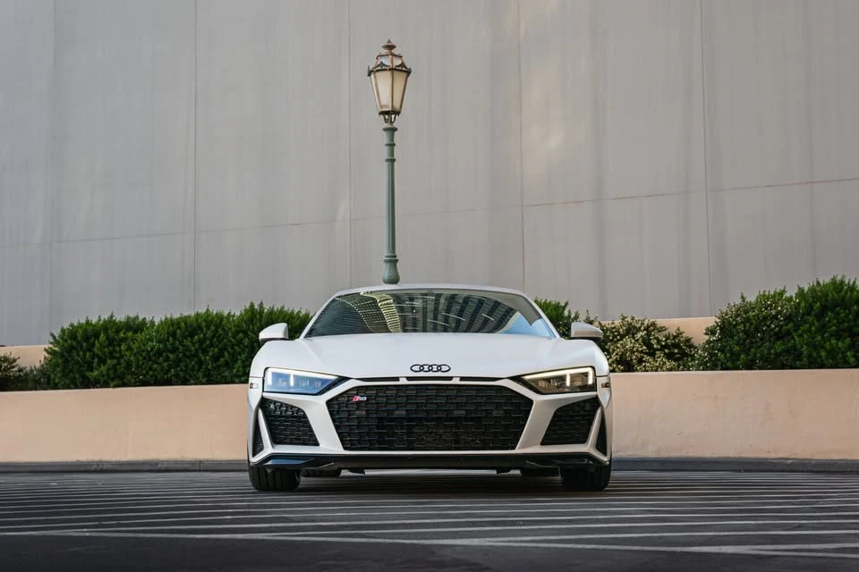 2021 Audi 4S R8 - Image 2 of 20