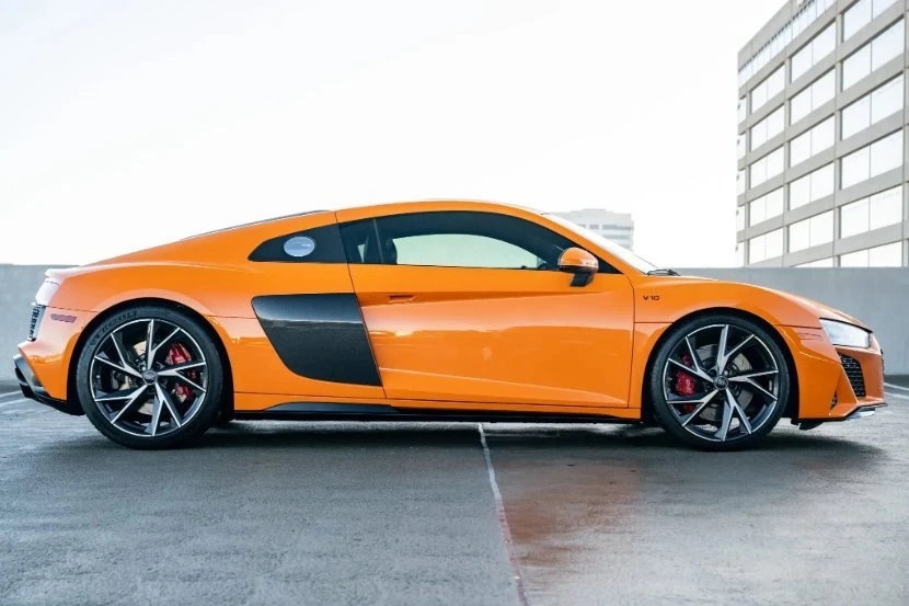 2021 Audi 4S R8 - Image 2 of 4