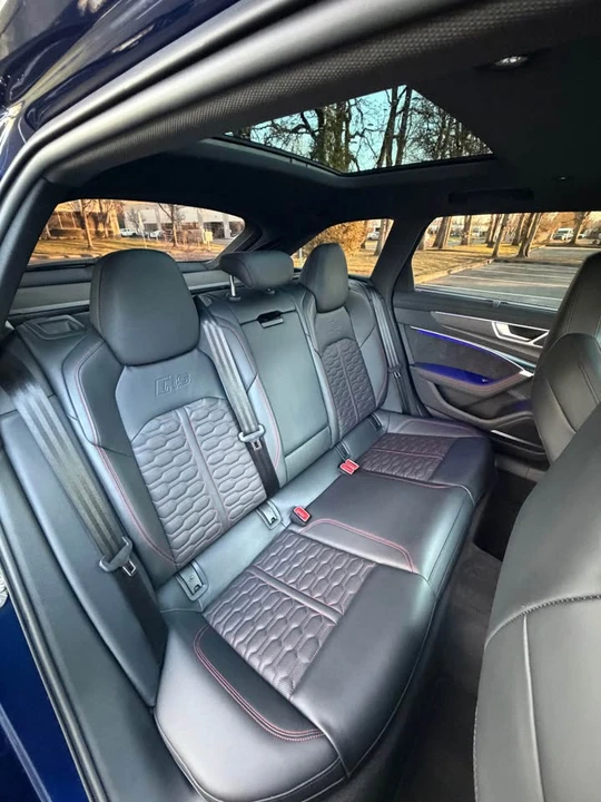 2021 Audi C8 RS6 - Image 13 of 18
