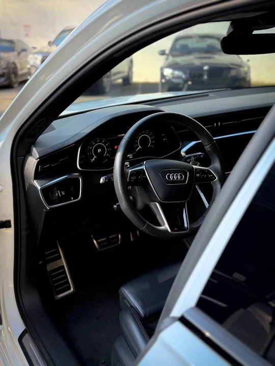 2021 Audi C8 RS6 - Image 5 of 7