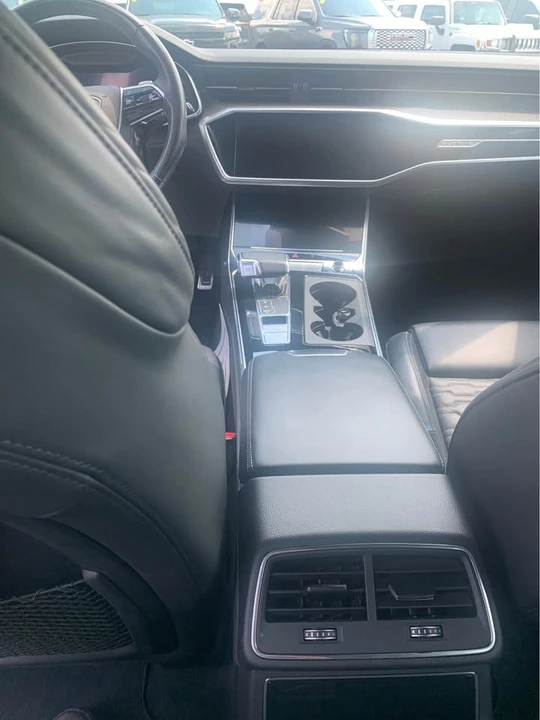 2021 Audi C8 RS6 - Image 8 of 11