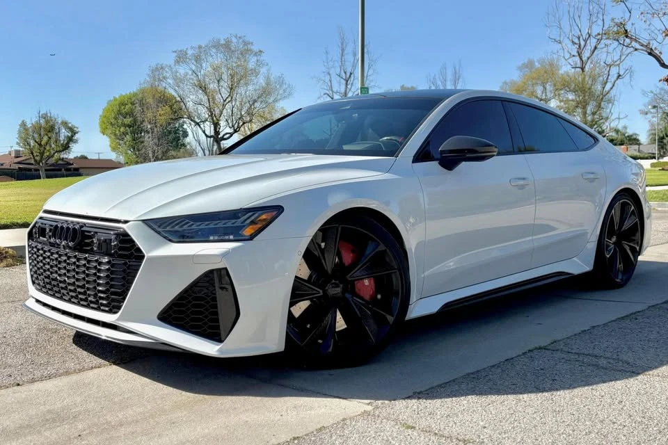 2021 Audi C8 RS7 - Image 2 of 6