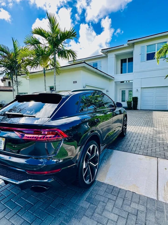 2021 Audi RS Q8 - Image 10 of 10