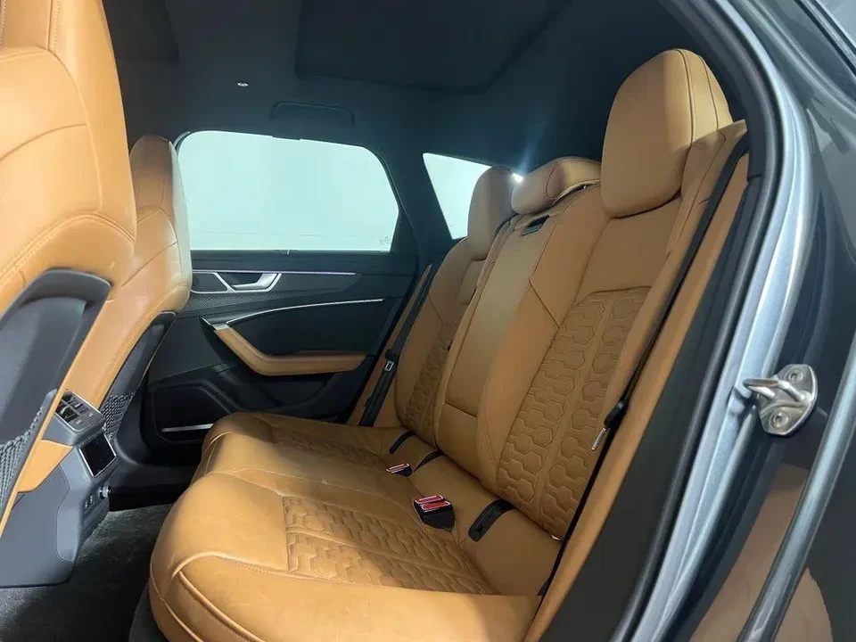 2021 Audi C8 RS6 - Image 13 of 14