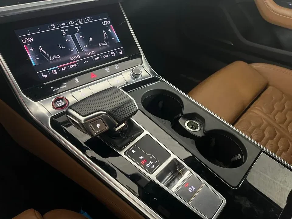 2021 Audi C8 RS6 - Image 9 of 14