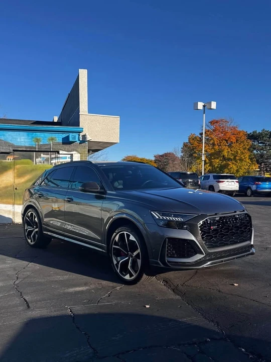 2021 Audi RS Q8 - Image 3 of 11