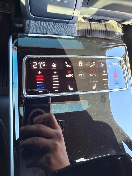 2021 Audi D5 S8 - Image 11 of 16