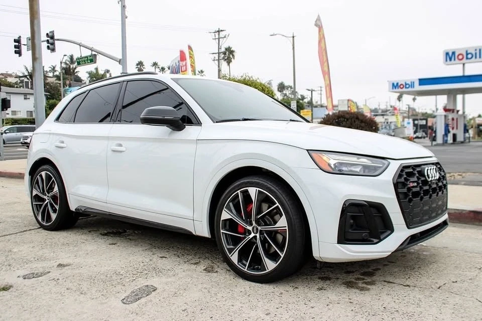 2021 Audi FY SQ5 - Image 10 of 20