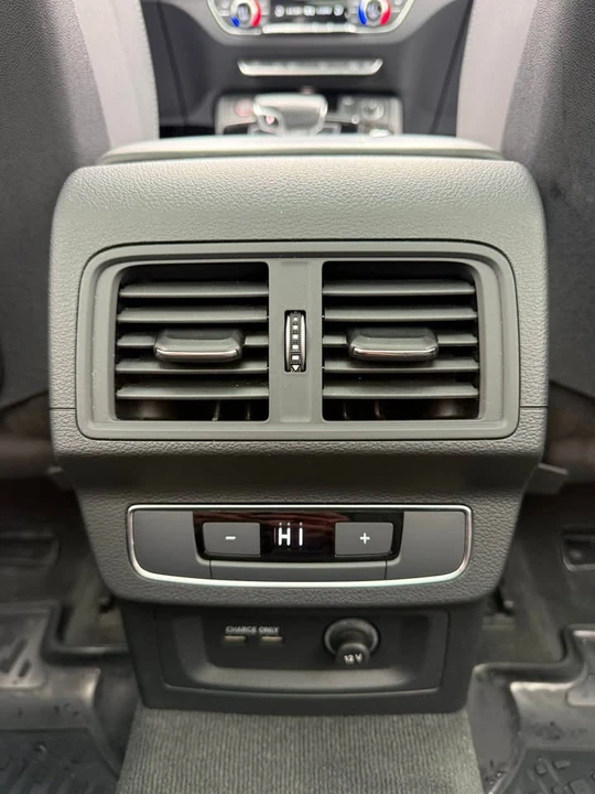 2021 Audi FY SQ5 - Image 9 of 19
