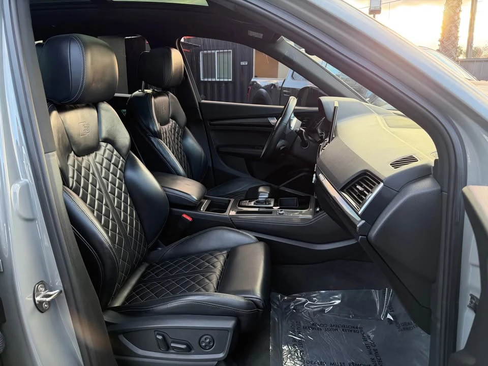 2021 Audi FY SQ5 - Image 2 of 17