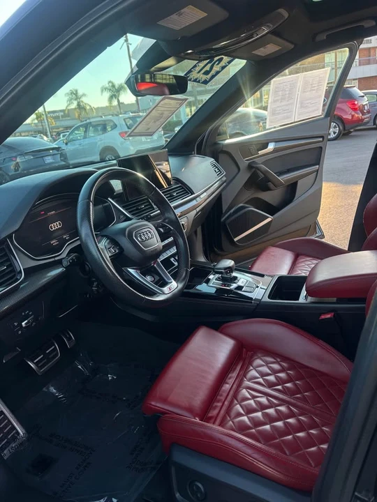 2021 Audi FY SQ5 - Image 8 of 13