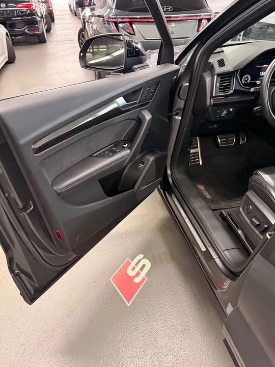 2021 Audi FY SQ5 - Image 3 of 9