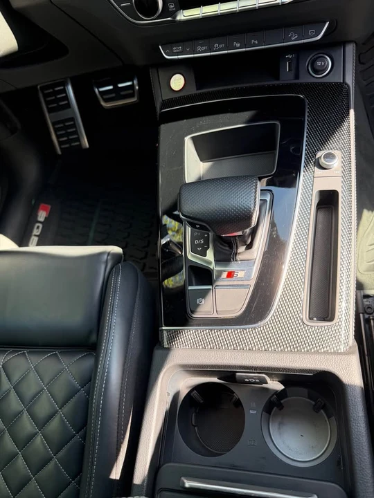 2021 Audi FY SQ5 - Image 10 of 20