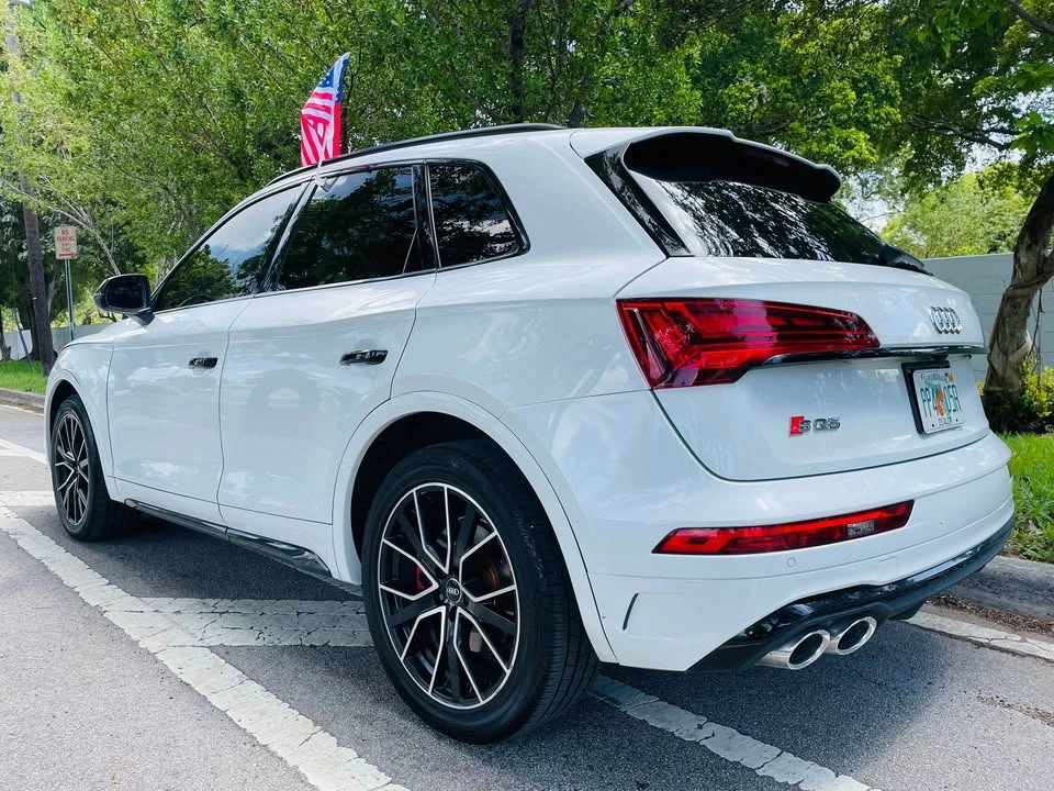 2021 Audi FY SQ5 - Image 9 of 16