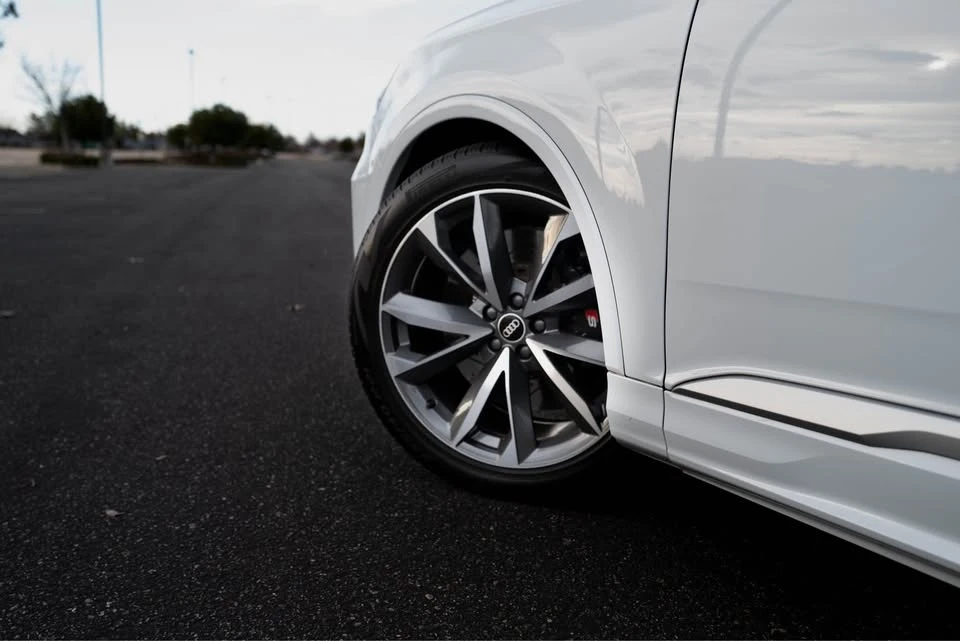 2021 Audi SQ7 - Image 4 of 13