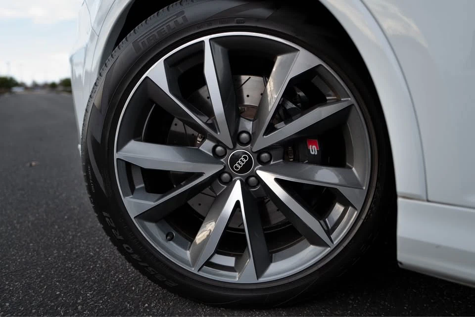 2021 Audi SQ7 - Image 11 of 13