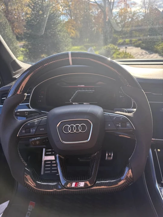 2021 Audi SQ7 - Image 8 of 12