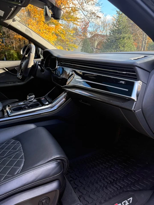 2021 Audi SQ7 - Image 10 of 12