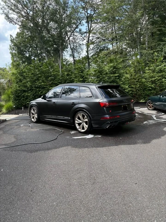 2021 Audi SQ7 - Image 3 of 12
