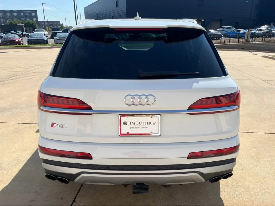 2021 Audi SQ7 - Image 4 of 15