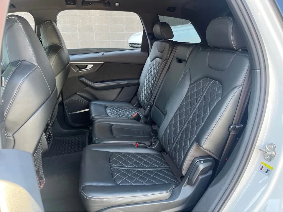 2021 Audi SQ7 - Image 9 of 15