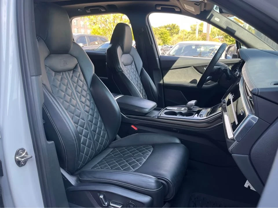 2021 Audi SQ7 - Image 7 of 15