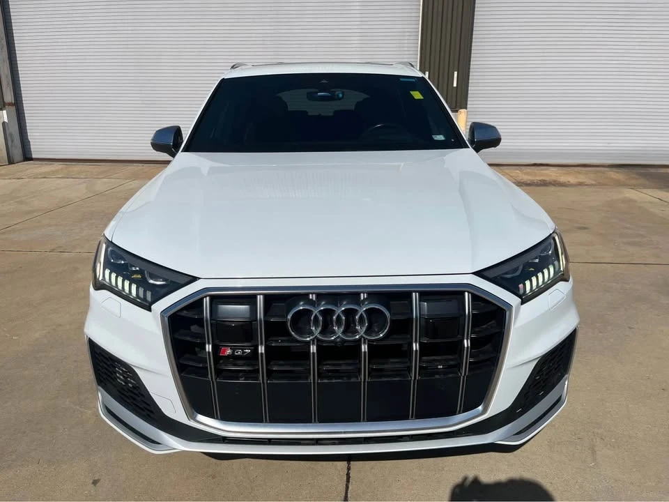 2021 Audi SQ7 - Image 2 of 15