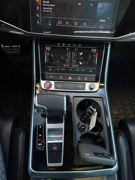 2021 Audi SQ7 - Image 10 of 12