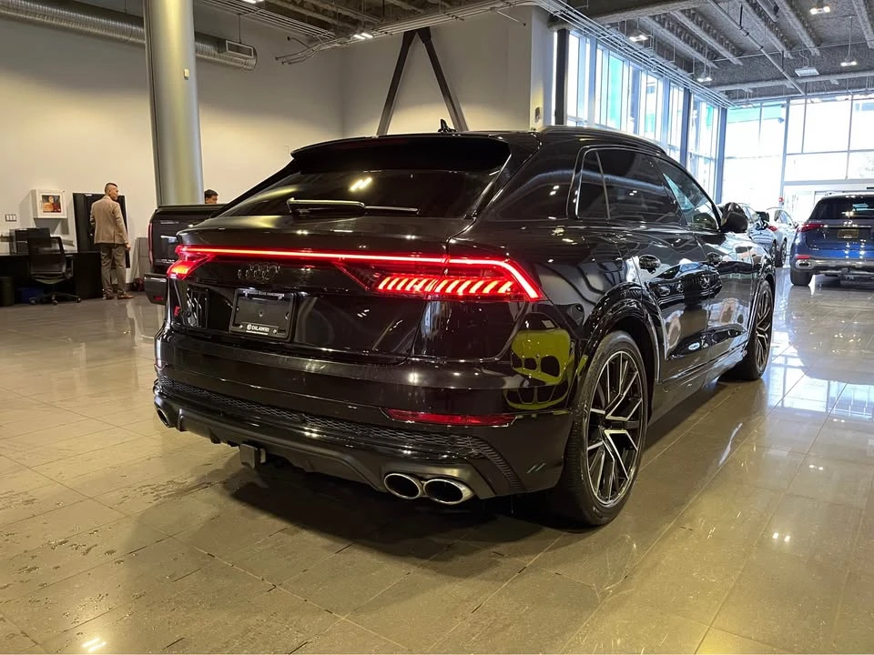 2021 Audi SQ8 - Image 8 of 9