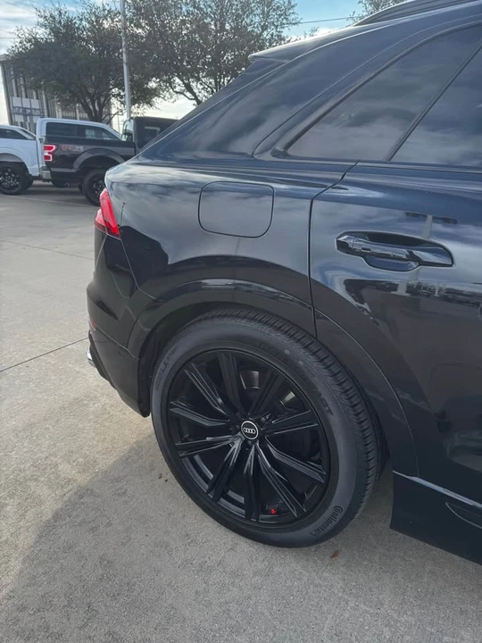 2021 Audi SQ8 - Image 3 of 12