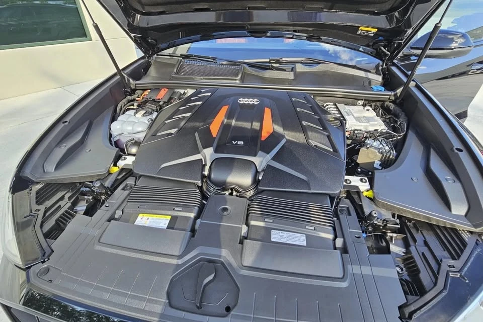 2021 Audi SQ8 - Image 10 of 20